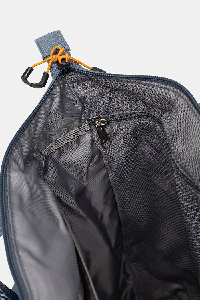 The North Face чанта дамска Borealis Tote 22L