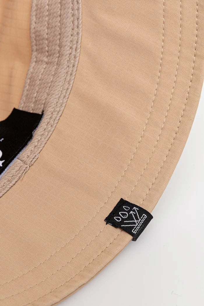 Kangol MULTI-UTILITY PACKABLE BUCKET