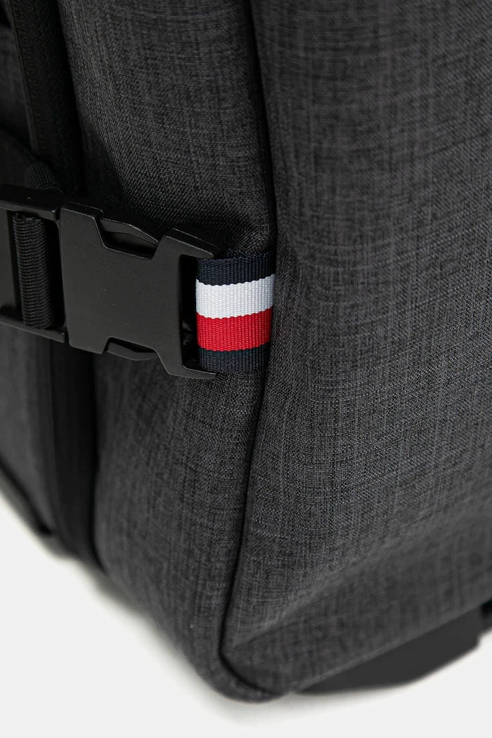 Tommy Hilfiger Valiz