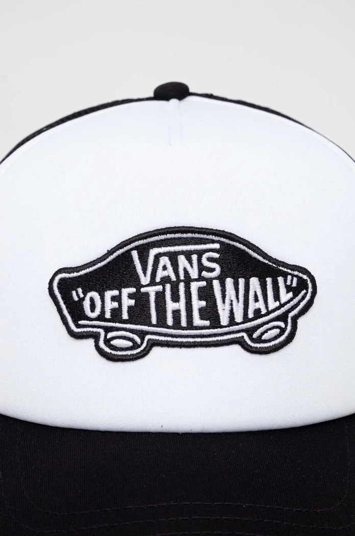Шапка с козирка Vans
