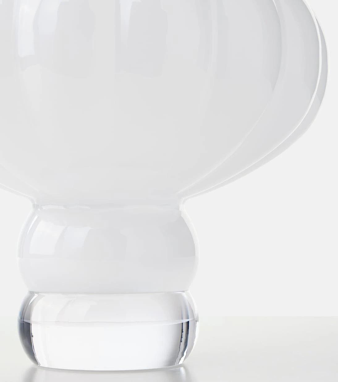 Louise Roe - Balloon 08 glass vase