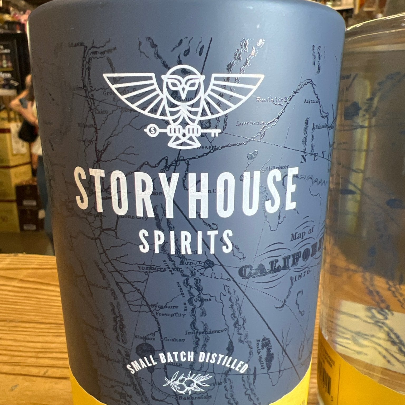 StoryHouse Dry Gin (750 mL)
