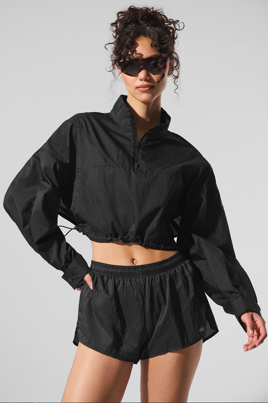 Cropped 1/4 Zip Aerial Pullover - Black