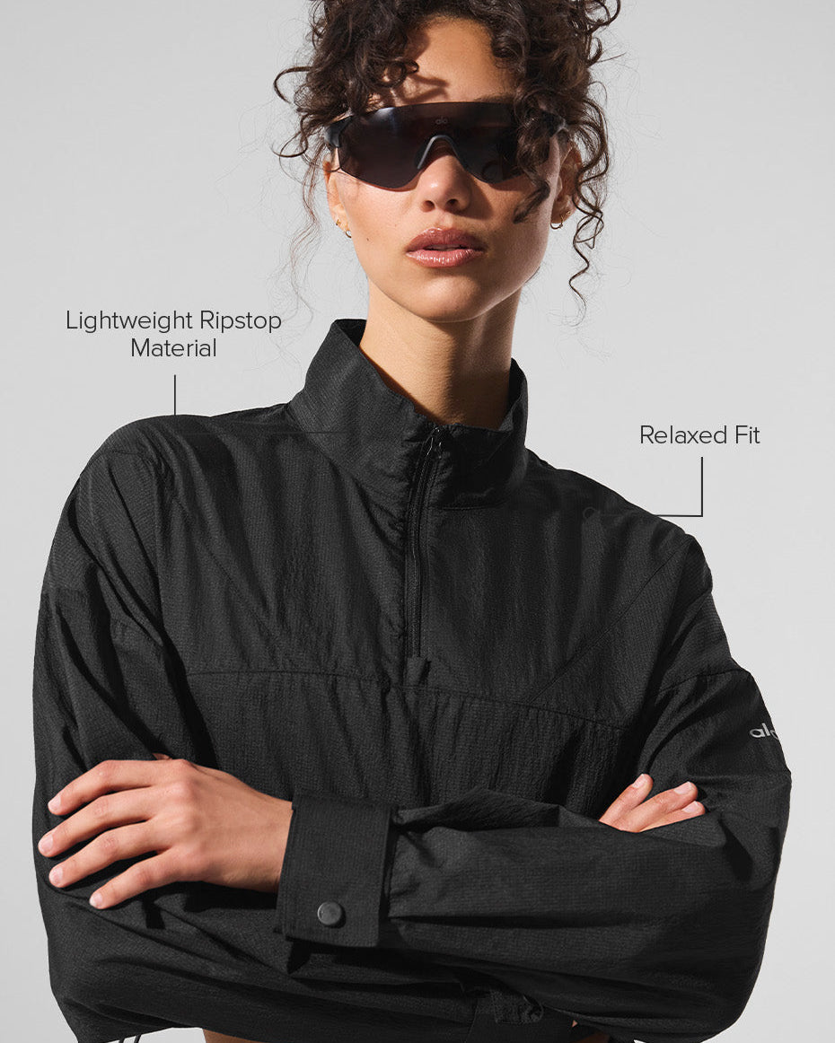 Cropped 1/4 Zip Aerial Pullover - Black