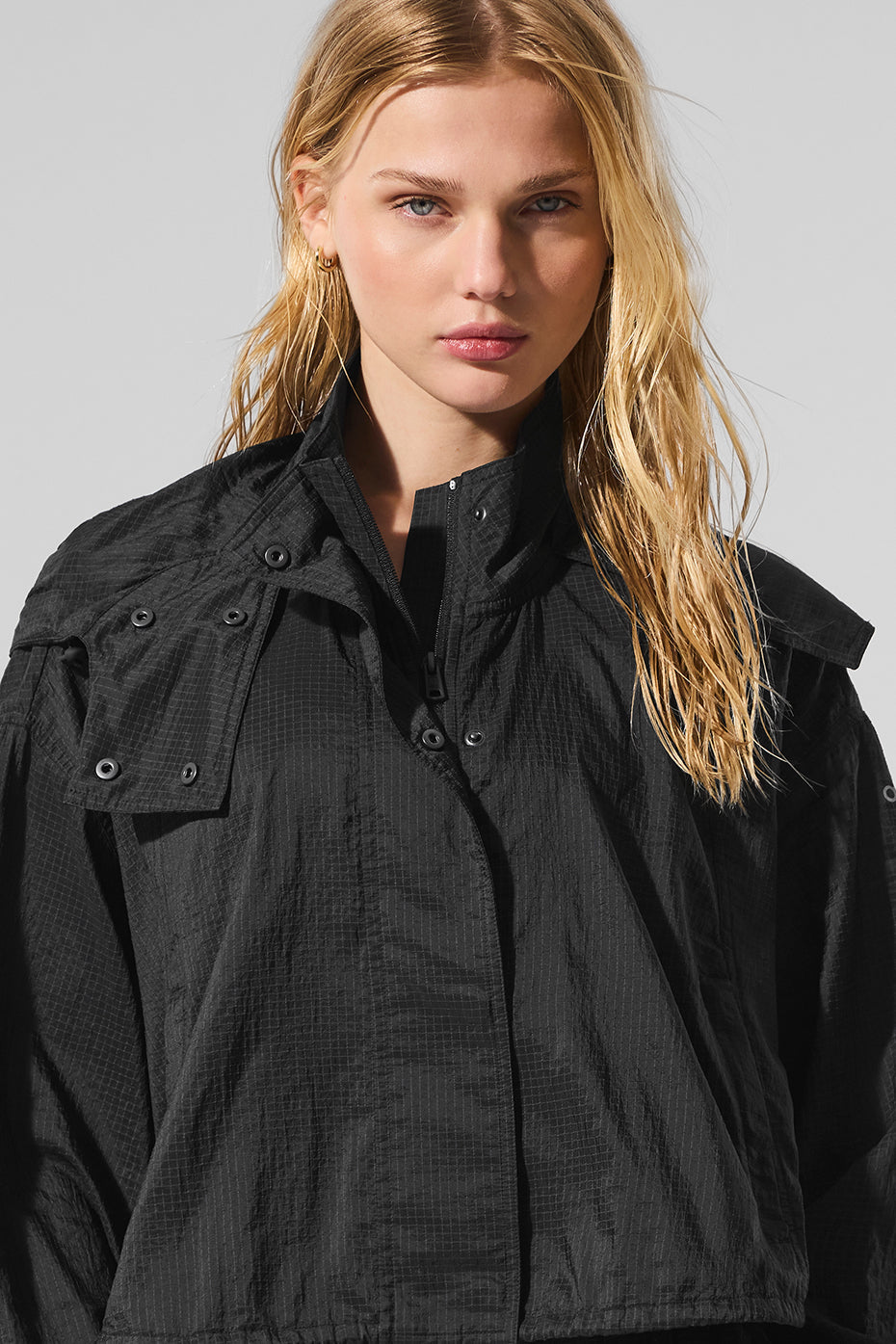 Cropped Game Time Full Zip Jacket - Black