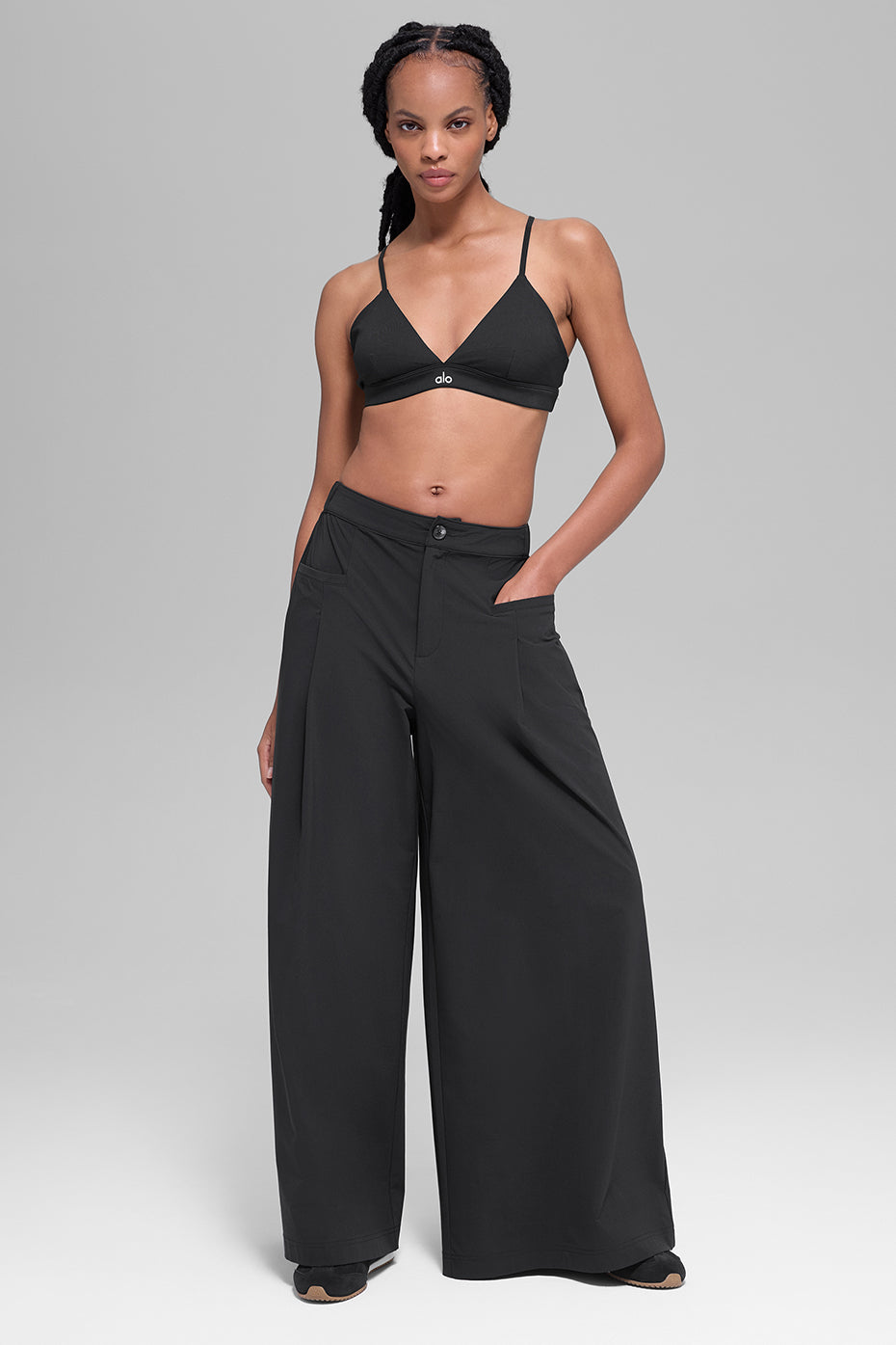 Main Act Wide Leg Trouser - Black