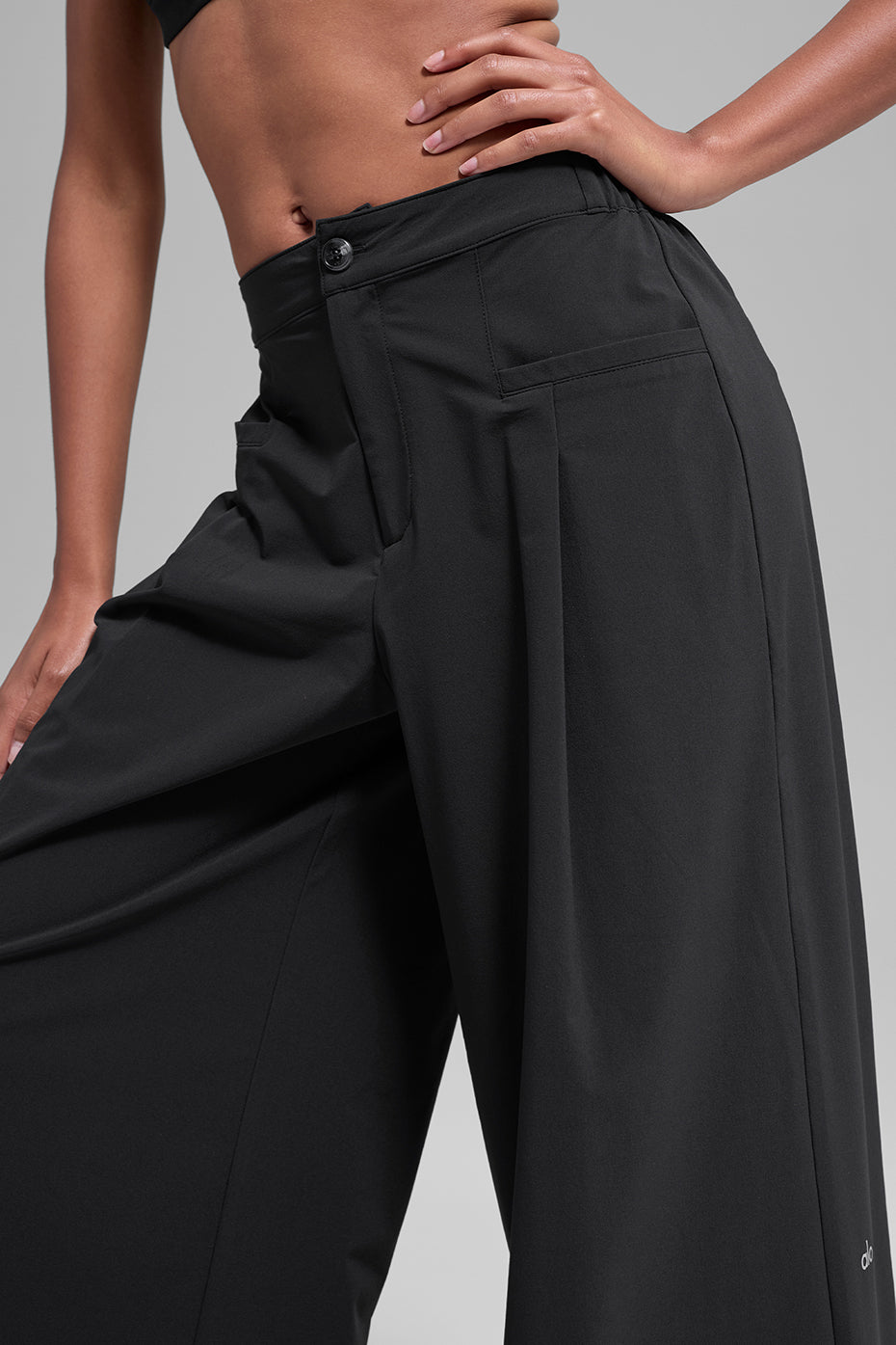 Main Act Wide Leg Trouser - Black